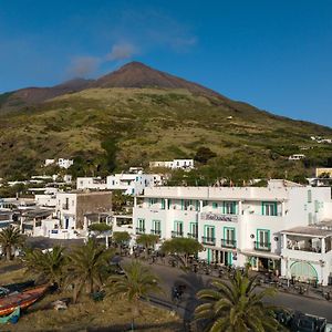 Hotel Ossidiana Stromboli Center